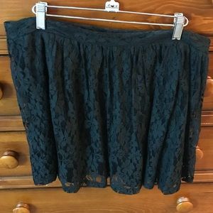 Lacey Black flowy mini skirt!!